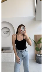 Uzun Göğüs Pedli İnce Askılı Body - Siyah