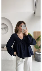 Peri İnci Detay Lacivert Bluz