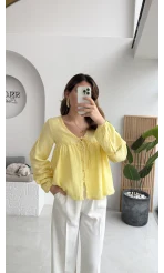 Peri İnci Detay Sarı Bluz