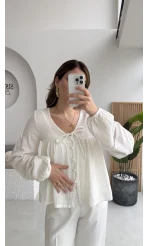 Peri İnci Detay Beyaz Bluz