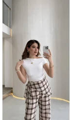 Dilvin Kayık Yaka Beli Büzgülü Bluz - Ekru - Kod: 32613