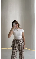 Dilvin Kayık Yaka Beli Büzgülü Bluz - Ekru - Kod: 32613