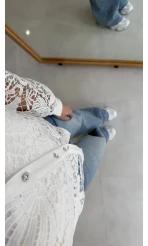 Çiçek Düğmeli Dantelli Gömlek - Beyaz - Kod: 39397