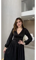 Bernıce Beli Büzgü Detay Düğmeli Saten Elbise - Siyah - Kod: 0974