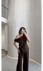 Destino Aksesuar Detay Sıfır Kol Saten Takım - Acı Kahve