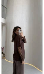 Oversize Bilek Detay Dantel Kol T-shirt - Acı Kahve