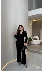 Charlotte Pilili Bele Oturan Takım - Siyah - Kod: 8884