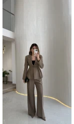 Charlotte Pilili Bele Oturan Takım - Haki - Kod: 8884