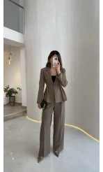 Charlotte Pilili Bele Oturan Takım - Haki - Kod: 8884