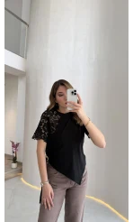 Asimetrik Kesim Dantel Detaylı Kemerli Bluz - Siyah - Kod: 2964