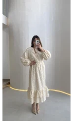 Çiçek Nakış Detaylı Bağcıklı Astarlı Elbise - Bej - Kod: 8100