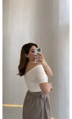 Dilvin Pile Detay Kayık Yaka Body - Ekru