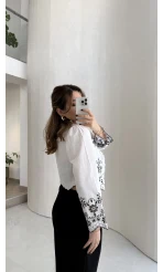 Glow Brode Detaylı Bağlamalı Crop Bluz - Beyaz - Kod: 1062