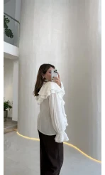 Cielo Fırfırlı Dantel Detay Bağlamalı Gömlek - Beyaz - Kod: 112250