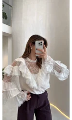 Robi Dantel Detay Fırfırlı Bluz - Ekru - Kod: 39371