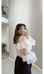 Robi Dantel Detay Fırfırlı Bluz - Ekru - Kod: 39371