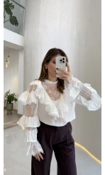Robi Dantel Detay Fırfırlı Bluz - Ekru - Kod: 39371