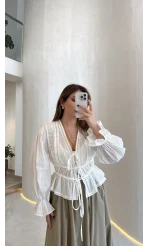 Felicity Balon Kol Beli Büzgü Bağlamalı Gömlek - Ekru - Kod: 01625
