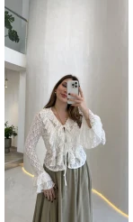 Harmony Fırfırlı Bağlamalı Dantel Bluz - Ekru - Kod: 1068