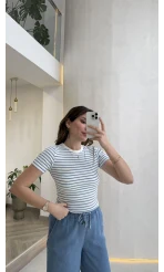 Mavi Çizgili Beyaz Kısa Kol T-shirt - Kod: 6962