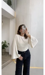 Bol Kol Beli Büzgü Detay Crop Bluz - Ekru - Kod: 1093