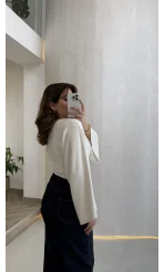 Bol Kol Beli Büzgü Detay Crop Bluz - Ekru - Kod: 1093