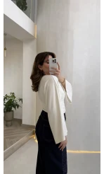 Bol Kol Beli Büzgü Detay Crop Bluz - Ekru - Kod: 1093