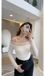 Dantelli Madonna Yaka Body - Ekru - Kod: 5065