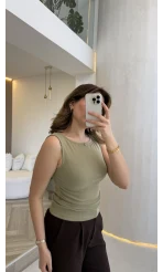 Dilvin Sıfır Kol Beli Büzgü Detaylı Kayık Yaka Body - Çağla - Kod: 31589