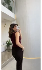 Dilvin Bele Oturan Sıfır Kol Volanlı Body - Mor - Kod: 21001