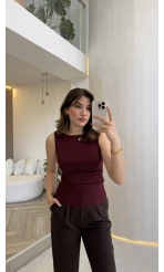 Dilvin Bele Oturan Sıfır Kol Volanlı Body - Mor - Kod: 21001