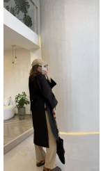 Fularlı Yırtmaç Detay Trençkot - Siyah - Kod: 600