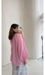 Sweden Yakası Gipeli Balon Kol V Yaka Çizgili Gömlek - Pembe - Kod: 580768