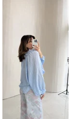 Sweden Yakası Gipeli Balon Kol V Yaka Çizgili Gömlek - Mavi - Kod: 580768