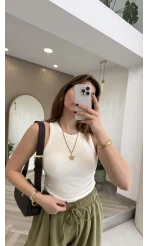 Halter Yaka Göğüs Pedli Crop Body - Ekru - Kod: 5044