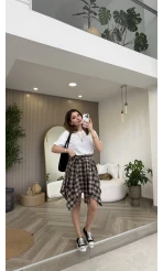 Bağlamalı Ekose Desenli Mini Etek - Kahverengi - Kod: 8460