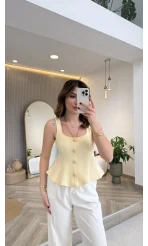 Düğmeli Bel Detaylı Sıfır Kol Bluz - Sarı - Kod: 31979