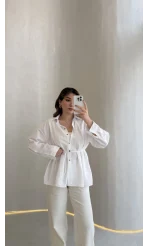 Arkası Pile Detay Bağcıklı Pamuklu Gömlek - Beyaz - Kod: 2206