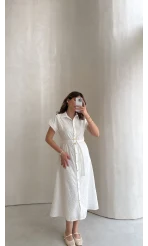 Beyaz Kuşaklı Düğmeli Brode Elbise - Kod: 3090