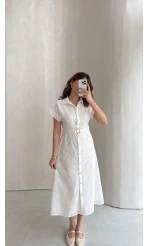 Beyaz Kuşaklı Düğmeli Brode Elbise - Kod: 3090