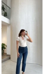 Dantel Boyundan Geçmeli Bluz - Ekru - Kod: 8570