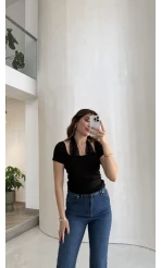 Dantel Boyundan Geçmeli Bluz - Siyah - Kod: 8570