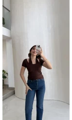 Dantel Boyundan Geçmeli Bluz - Kahverengi - Kod: 8570