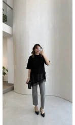 Asimetrik Kesim Dantel Detay T-shirt - Siyah - Kod: 0771