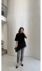 Asimetrik Kesim Dantel Detay T-shirt - Siyah - Kod: 0771