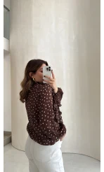 Fırfırlı Puantiye Desenli Gömlek - Kahverengi - Kod: 2271