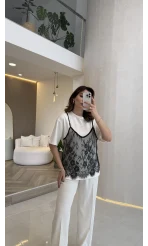 Vıctoria Üstü Siyah Askılı Dantel Detay T-shirt