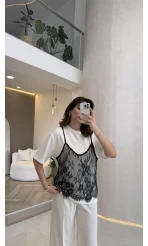 Vıctoria Üstü Siyah Askılı Dantel Detay T-shirt