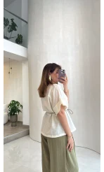 Bel Büzgülü Çift Cepli Kuşaklı Gömlek - Beyaz - Kod: 580425