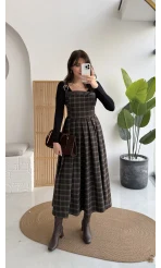 Acı Kahve Deri Askılı Ekose Desenli Elbise